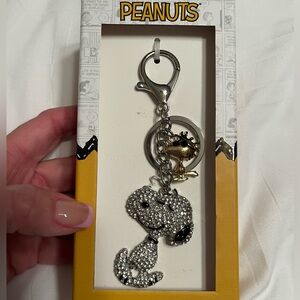 Peanuts snoopy bag charm/keychain